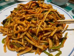 鱼香肉丝-品味村.烤鸭(新中街店)