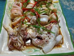 中鱿鱼-友强·23年特色海鲜大排档(厦门店)