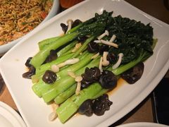 -新发现(宝山龙湖店)