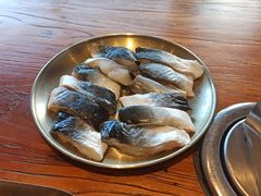 -金刚山黑牛炭火自助烤肉(西大望路店)