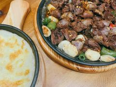 -老东镇啤酒屋海鲜加工·蒸汽海鲜·海鲜烧烤(台东店)