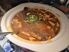 -卢大鲜鱼头捞饭(美利广场店)