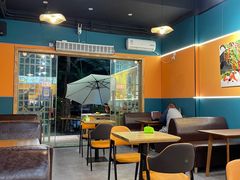 大堂-婉泰·特色小吃·舂鸡脚(告庄二店)