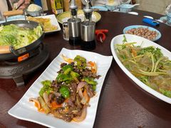 -东北风味思缘食府(对湖路店)