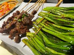 -罗霸蛮老岳阳大排档·鲜货烧烤·土吊子煨砂锅烧菜