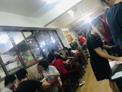 -建国蚵煎蚵面