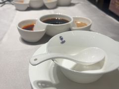 -红鼎豆捞·非遗鲍皇汤火锅(宝丰路店)