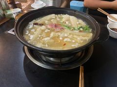 -罗记又添缘竹荪山药鸡·野生菌火锅(西园南路店)