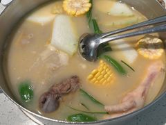 -肥仔文澳门猪骨煲(南京西路店)