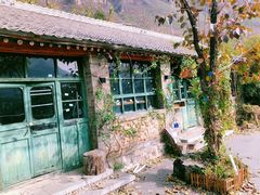 -百里峡七彩艺术小镇