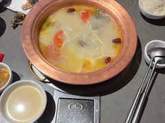 -阿婆情腊排骨火锅·野生菌季(古城旗舰店)