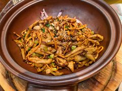 -那家老院子东北菜·饺子·小鸡炖蘑菇(艳华街店)