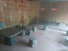 -江门古兜温泉小镇