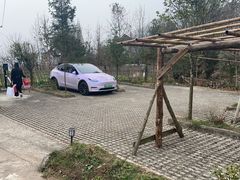 -观清澜疗愈民宿(龙泉山风景区店)