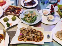 -忘忧草融合私房菜(红鼎国际店)