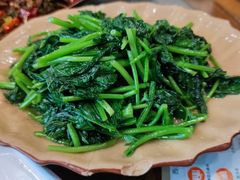 蒜蓉地瓜叶-西江美食舫·江西菜(健德桥店)