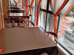 -有红鸡毛店·川菜(建设路店)