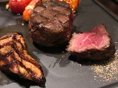 -恰餐厅及酒吧 CHAR Bar & Grill (北京丽都皇冠假日店)