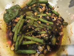 -吃饭皇帝大土家民族菜(正大广场店)