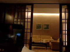 -广州白云机场雅高铂尔曼大酒店