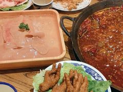 -旧街市鲜货老火锅(大光路店)