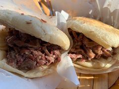 -闫家驴肉老店(华电一校店)