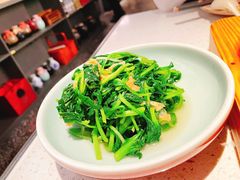邹山腐皮鸡毛菜-竹外桃花·江南小酒馆(SKP·S店)
