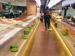 -新艺自助美食城(中山路店)