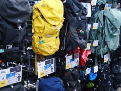 -迪卡侬(西华店)