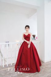 -派丽莫Pellimo原创设计婚纱品牌