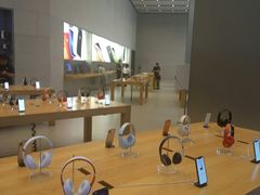 -Apple零售店(华贸购物中心店)