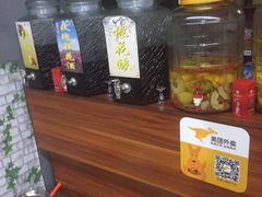 -老字号.雅克白族石板烧十年老店(大理古城店)