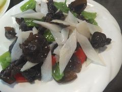 -聚八方土菜馆(余松路店)