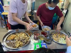 -峰景台亚姨牛杂