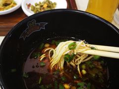 -乡党臊子面(丰庆公园店)