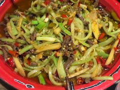 下饭牛肉丝-灶东家民间菜(回兴店)