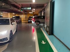 -凯德MALL太阳宫店-地下停车场