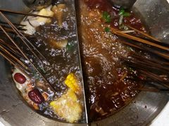 -牛华八婆麻辣烫(龙湖U城店)