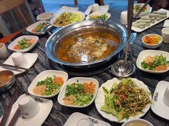 -老船舫·现做活鲜鱼馆(东郊记忆店)