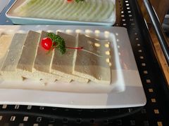 -龙记斑鱼火锅鲜切牛肉自助(红山路店)