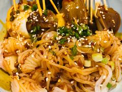 麻辣香串串-烹然四季椰子鸡火锅(团结湖总店)