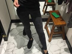 -lululemon(上海浦东IFC店)