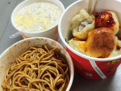 -球场热干面老店