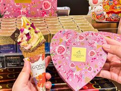 -GODIVA(月星环球港店)