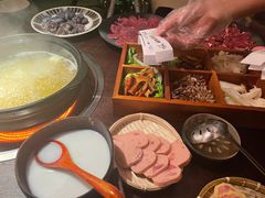 -芸鲜季·云南野生菌餐厅· 云南风物味研社(闵行店)
