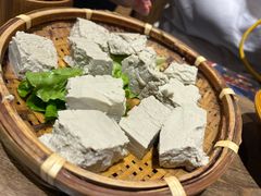 -贵厨酸汤牛肉(小十字店)