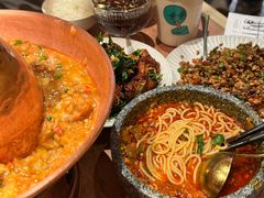 -浩海火燒雲傣家菜(芮欧百货店)