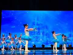 -小芳舞蹈团·少儿舞蹈·中国舞(龙江校区)