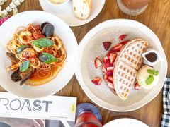 -ROAST coffee & eatery