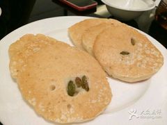 -亢龙太子酒轩(东湖店)